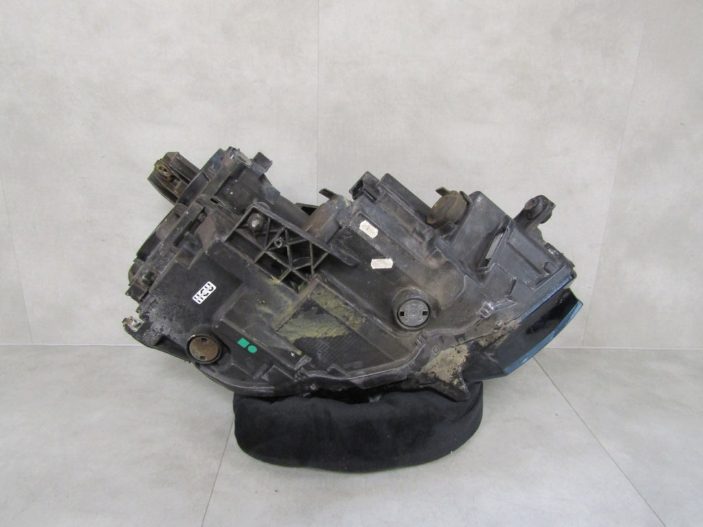 Prednji far VOLKSWAGEN PASSAT B8 halogen lijevi LH 14-19 3G1941005B