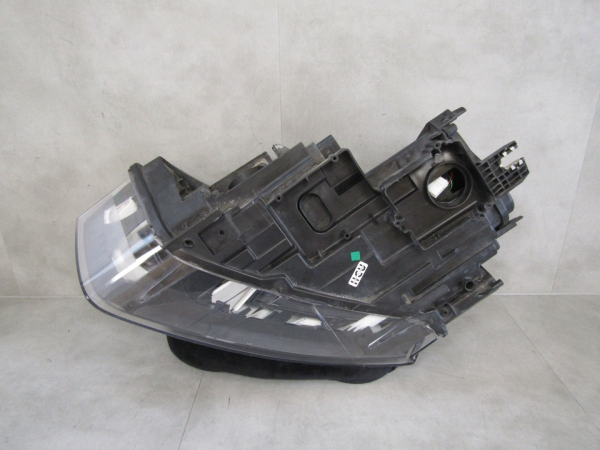 Prednji far AUDI Q3 8U0 xenon nezakretni 11-14 RH desni 8U0941006