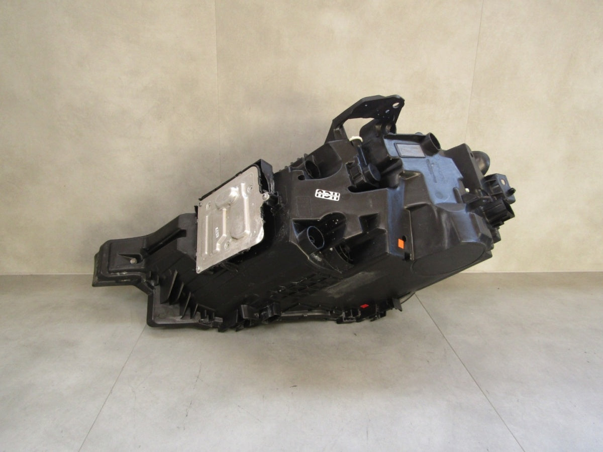 Prednji far VOLVO XC60 FULL LED crni 17-24 RH desni KOMPLETNA 32396576