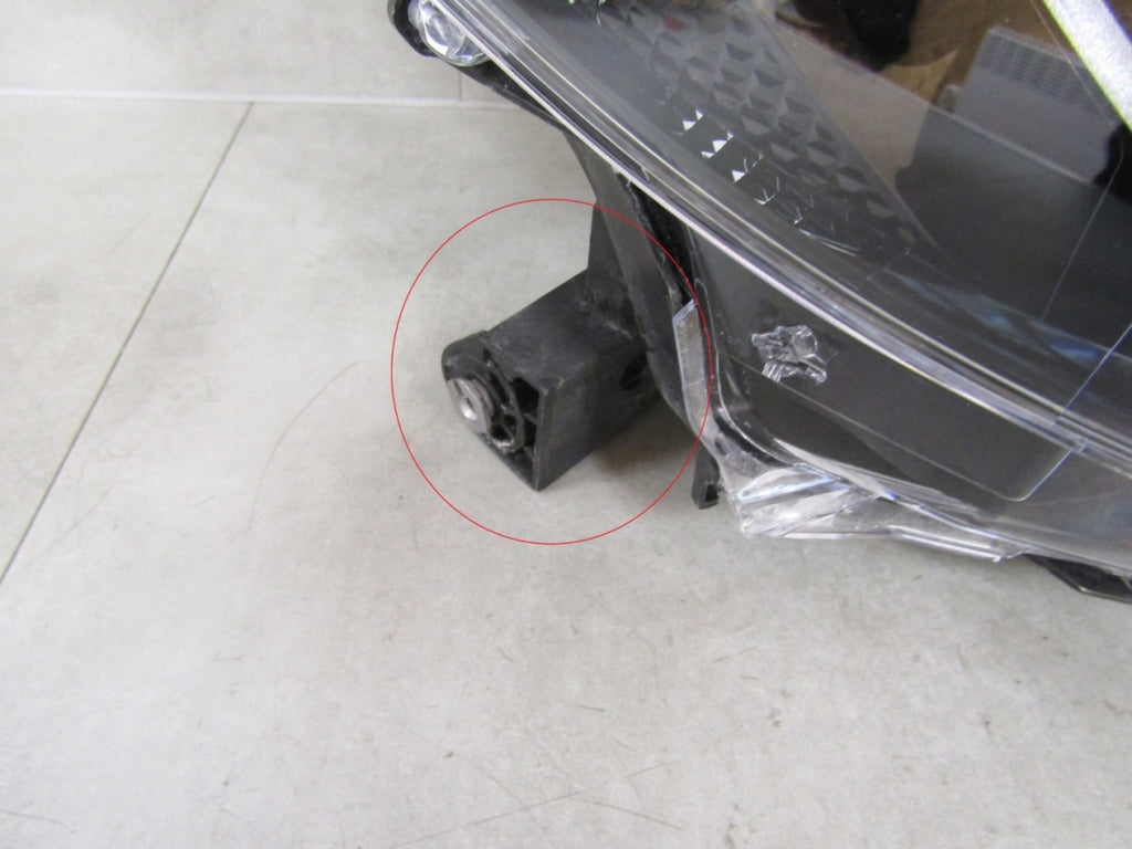Prednji far TOYOTA COROLLA CROSS FULL LED 20- RH desni HASCO 16-184