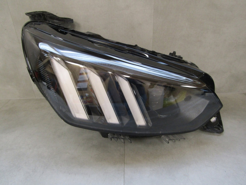 Prednji far PEUGEOT 208 II 2 2008 II 2 LED 19-23 RH desni 9841641980