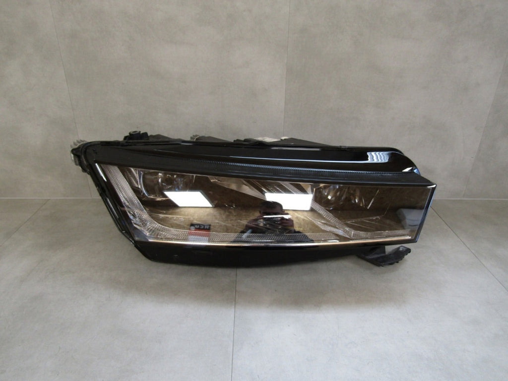 Prednji far SKODA OCTAVIA IV FULL LED 19-24 RH desni 5E4941016B