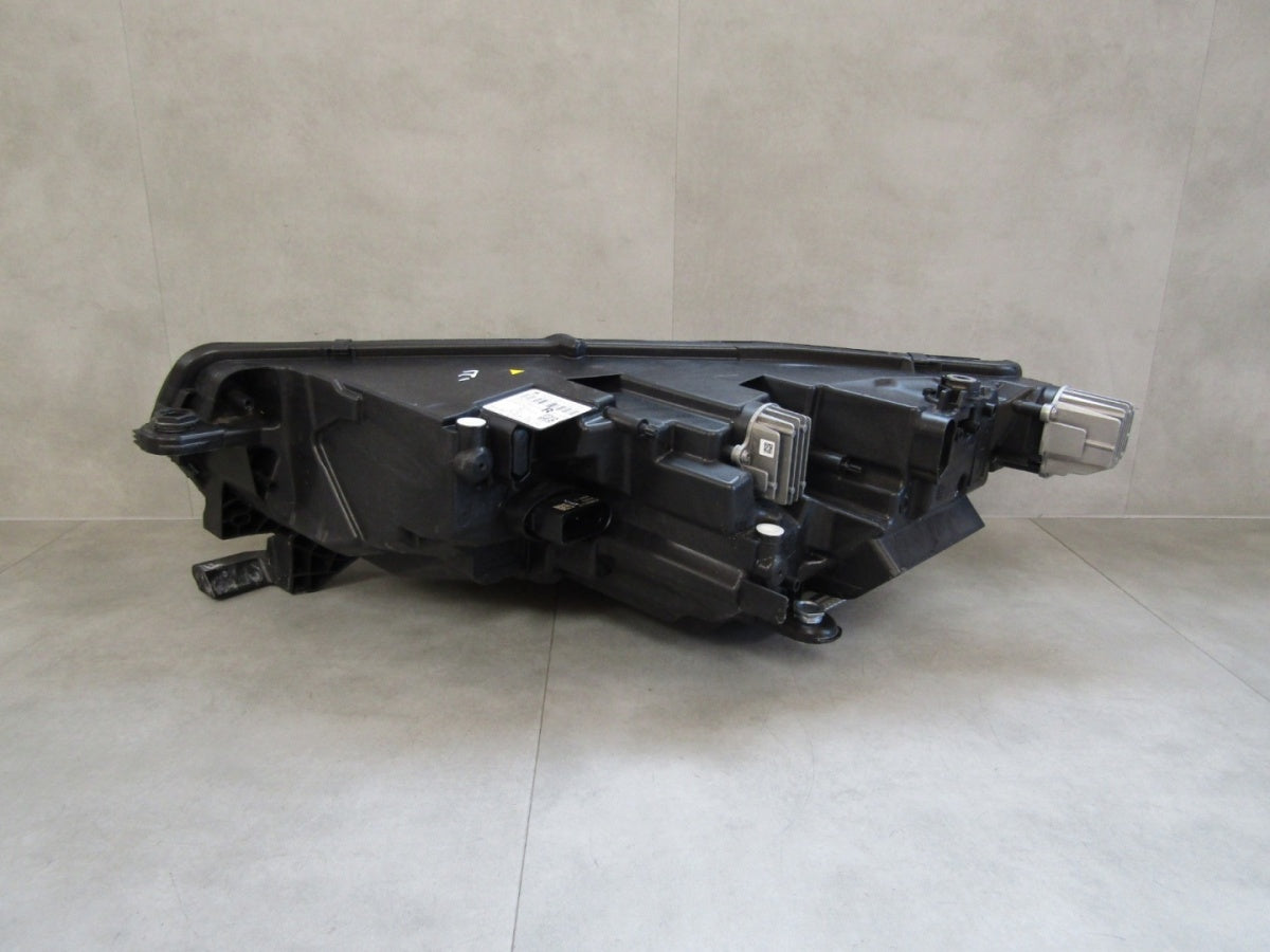 Prednji far SKODA OCTAVIA IV FULL LED 19-24 RH desni 5E4941016B