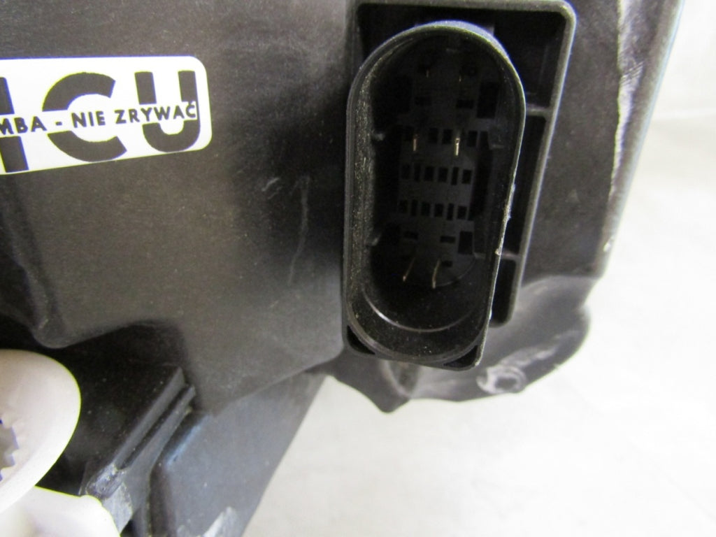 Prednji far MERCEDES CLA W118 LIFT FULL LED 23- LH