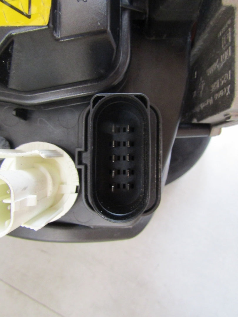 Prednji far SKODA SUPERB I xenon nezakretni LH lijevi 01-06 3U1941009C