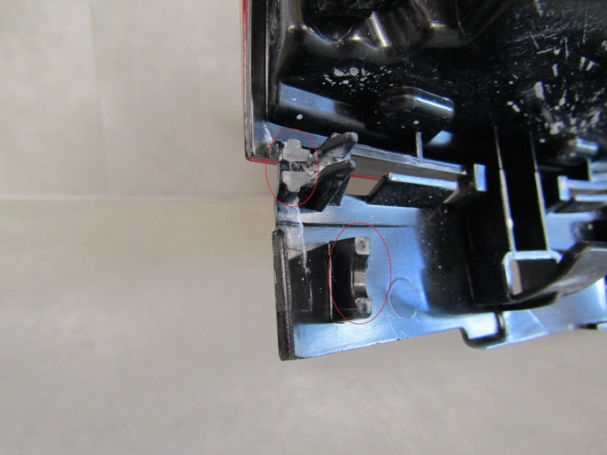 Stop svjetlo NA KLAPY BAGAŻNIKA BLENDA VW TOUAREG III LIFT 760945307E 23-