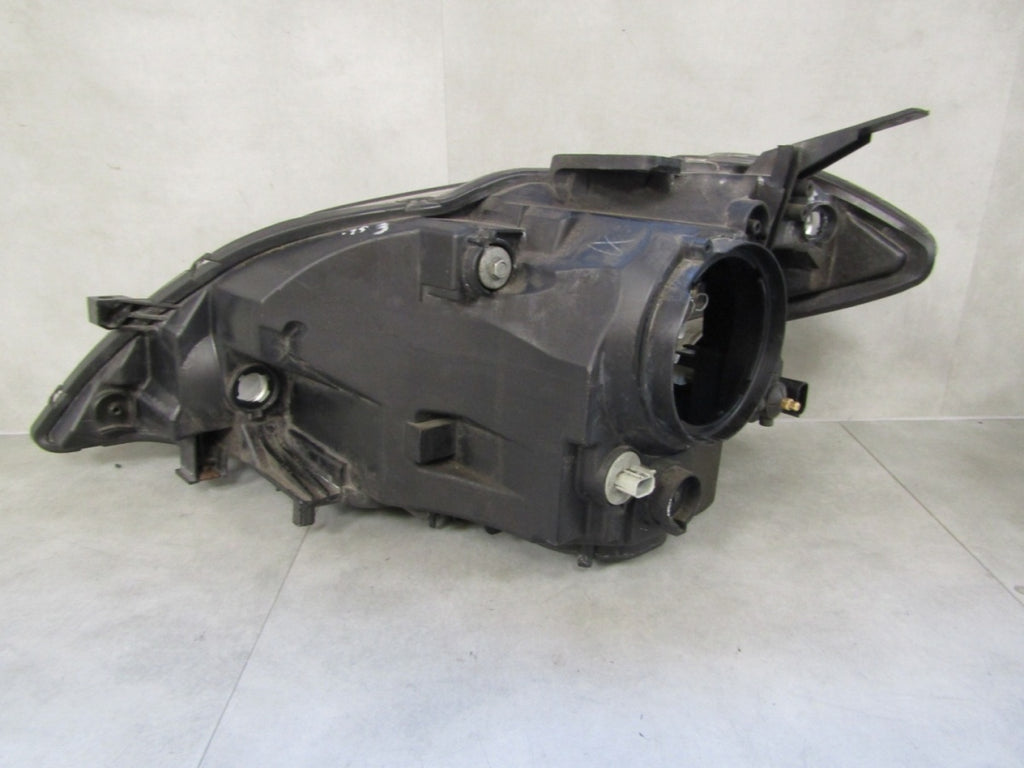 Prednji far HONDA FR-V xenon RH desni 05-09