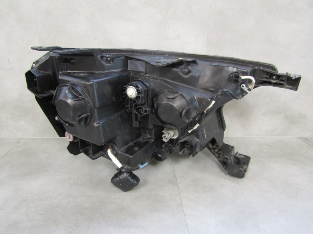 Prednji far FORD RANGER 5 V LIFT 15-18 halogen sa sočivom LH lijevi 13w029