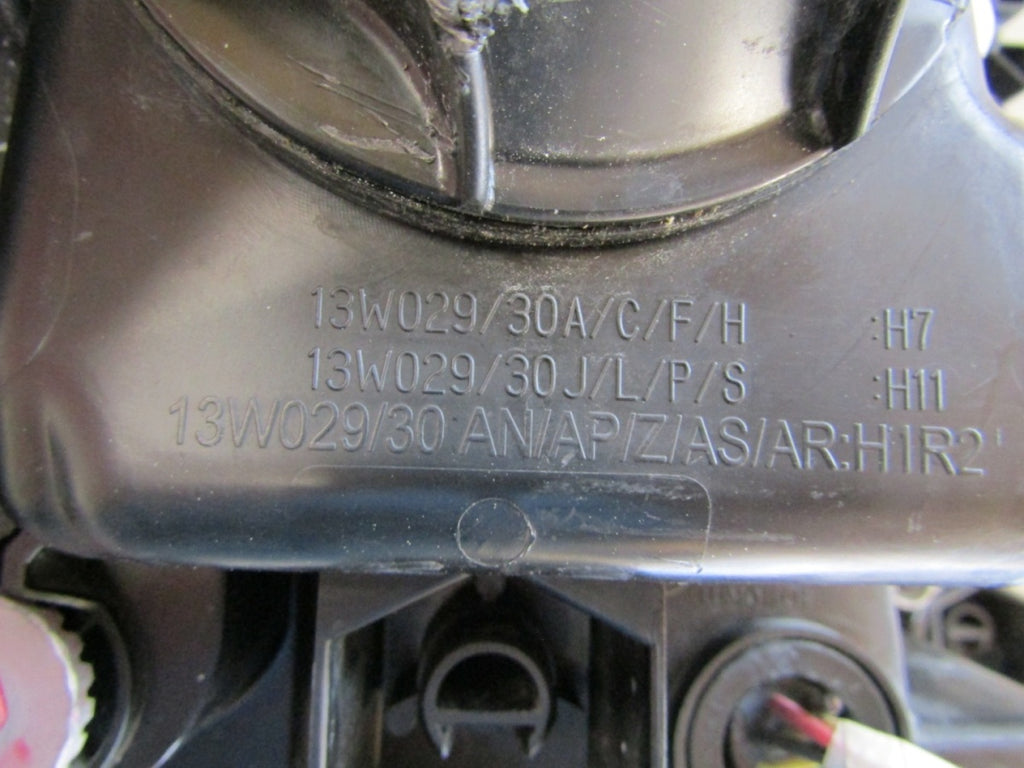 Prednji far FORD RANGER 5 V LIFT 15-18 halogen sa sočivom LH lijevi 13w029