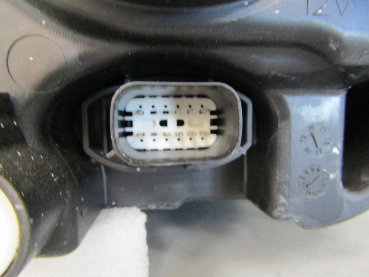 Prednji far FORD FOCUS MK4 IV halogen 18-22 RH JX7B-13W029