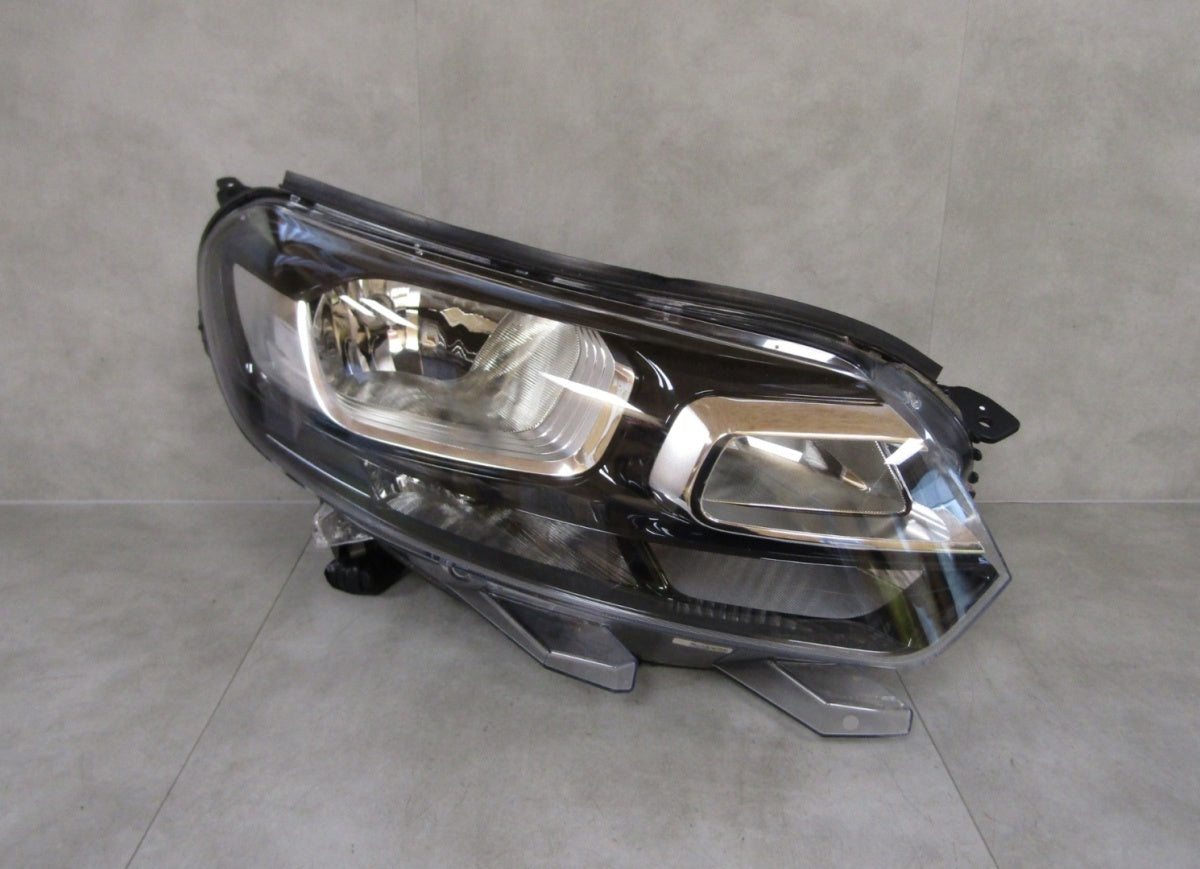 Prednji far CITROEN JUMPY III 3 16-23 VIVARO halogen 19-23 RH desni