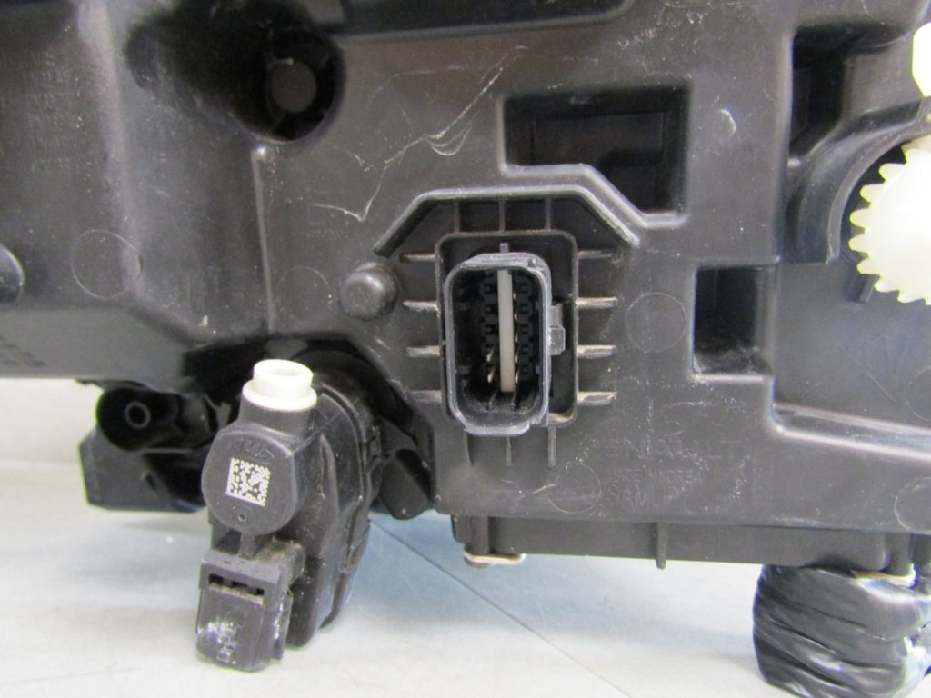 Prednji far RENAULT ARKANA LED PURE VISION 19- LH lijevi 260602566R