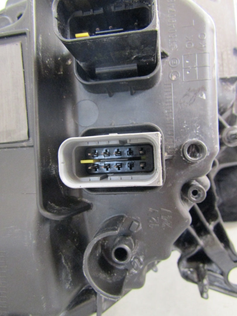 Prednji far PEUGEOT 308 III 3 T10 LED LH lijevi 21-25 98516733
