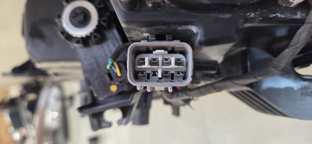 Prednji far MITSUBISHI OUTLANDER III 3 LIFT FULL LED 18- desni RH