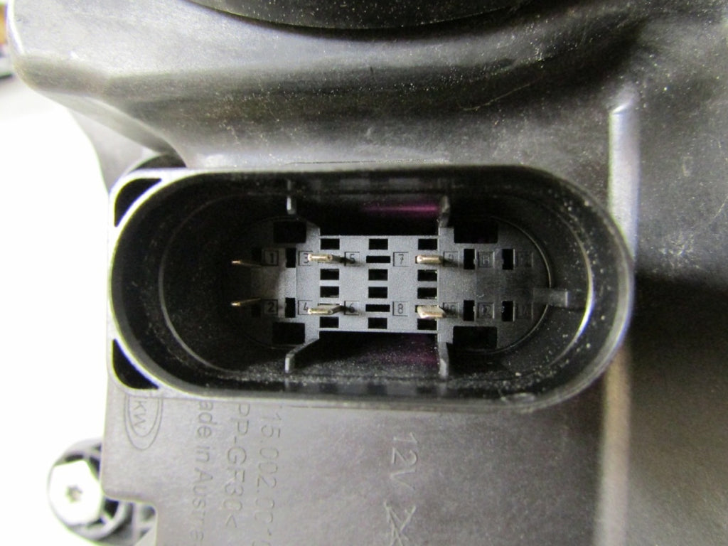 Prednji far MERCEDES EQC W293 FULL LED RH desni A2939060201 19-23
