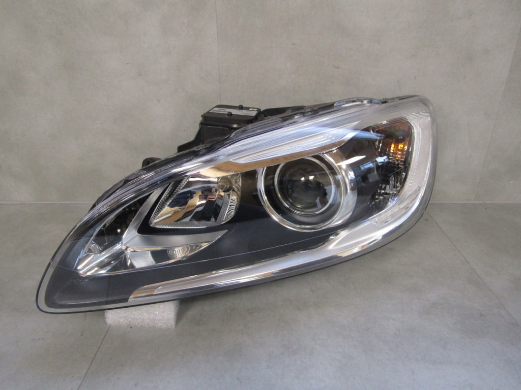 Prednji far Volvo V60 S60 LIFT xenon zakretni 14-18 LH lijevi 31420261