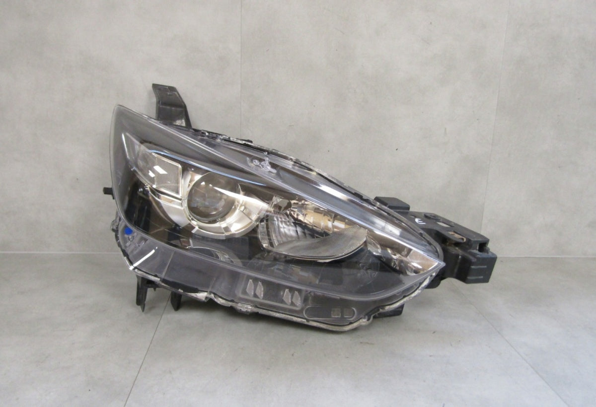 Prednji far MAZDA CX3 CX-3 halogen sa sočivom desni RH 14-18 D10E-51030