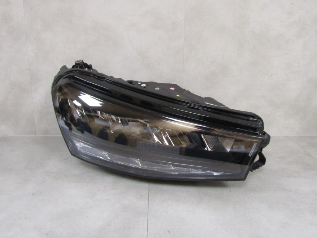 Prednji far SKODA FABIA IV 4 LED 21- RH desni 6VB941016