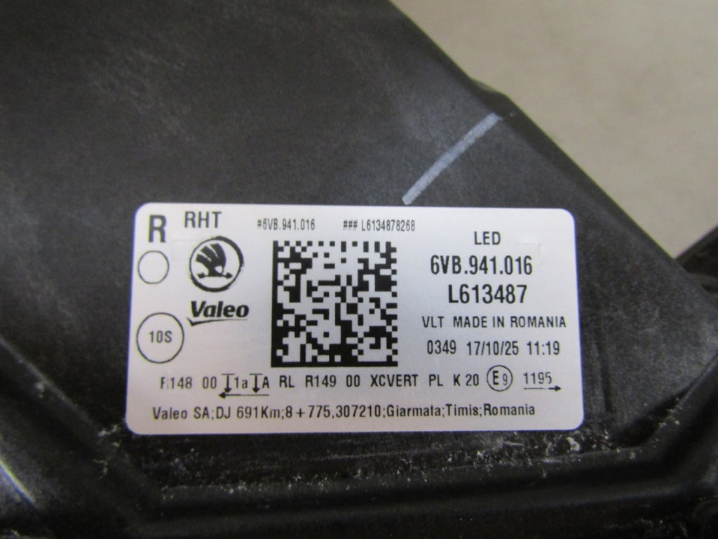 Prednji far SKODA FABIA IV 4 LED 21- RH desni 6VB941016