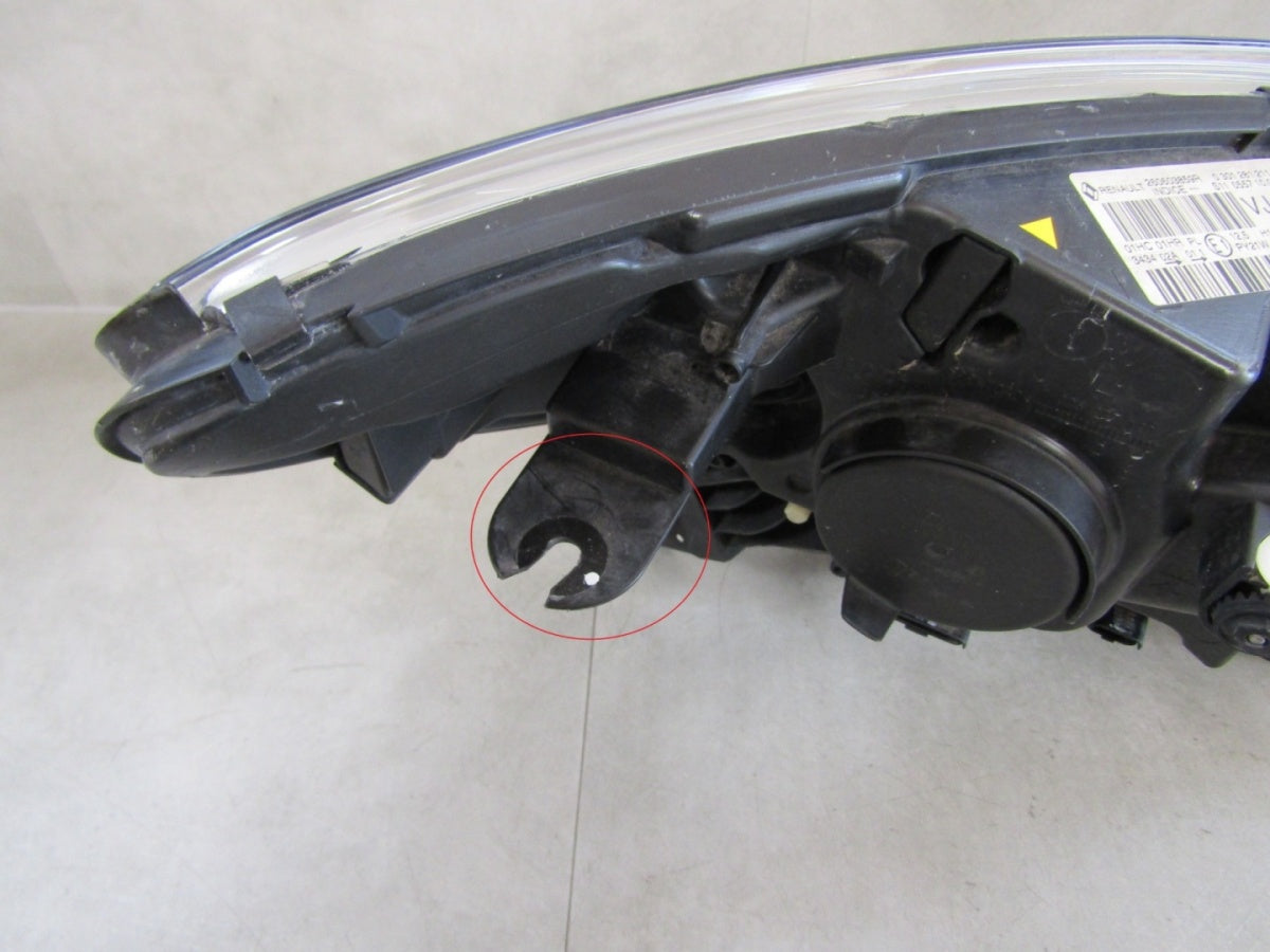 Prednji far RENAULT CAPTUR I 1 halogen sa sočivom LH 13-17 260603859R