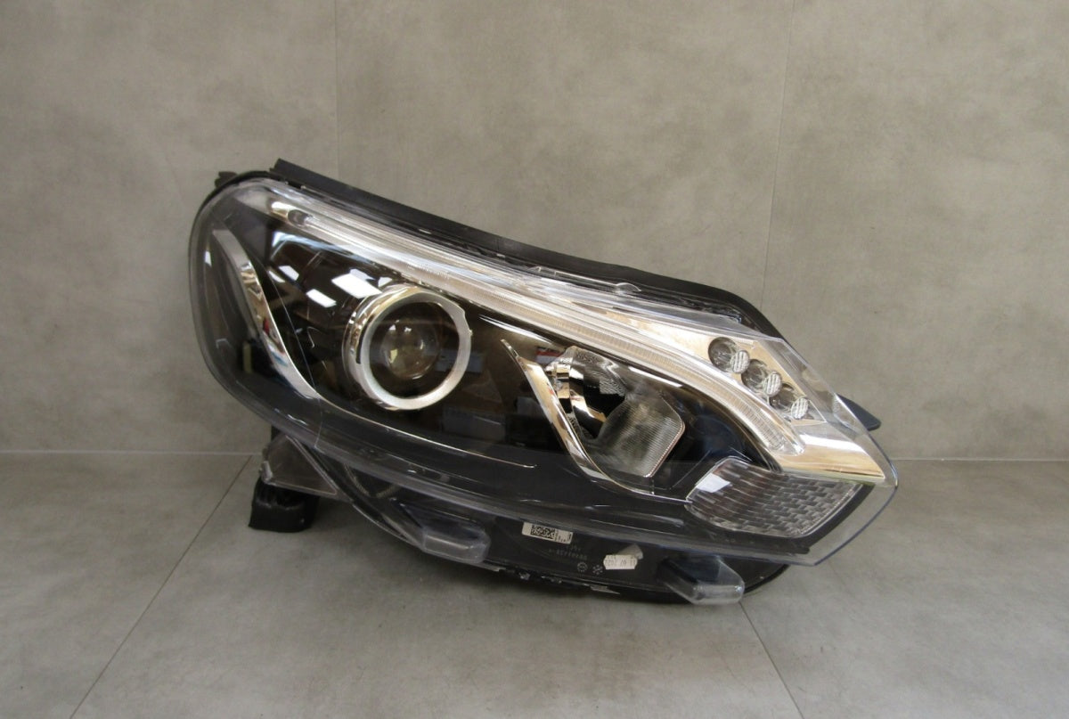 Prednji far TOYOTA PROACE 2 II xenon nezakretni 16-23 desni RH 9808237480