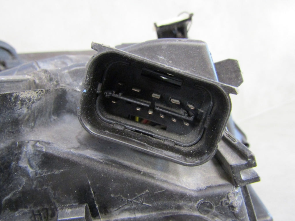 Prednji far BMW 3 E90 E91 xenon nezakretni 04-08 LH lijevi