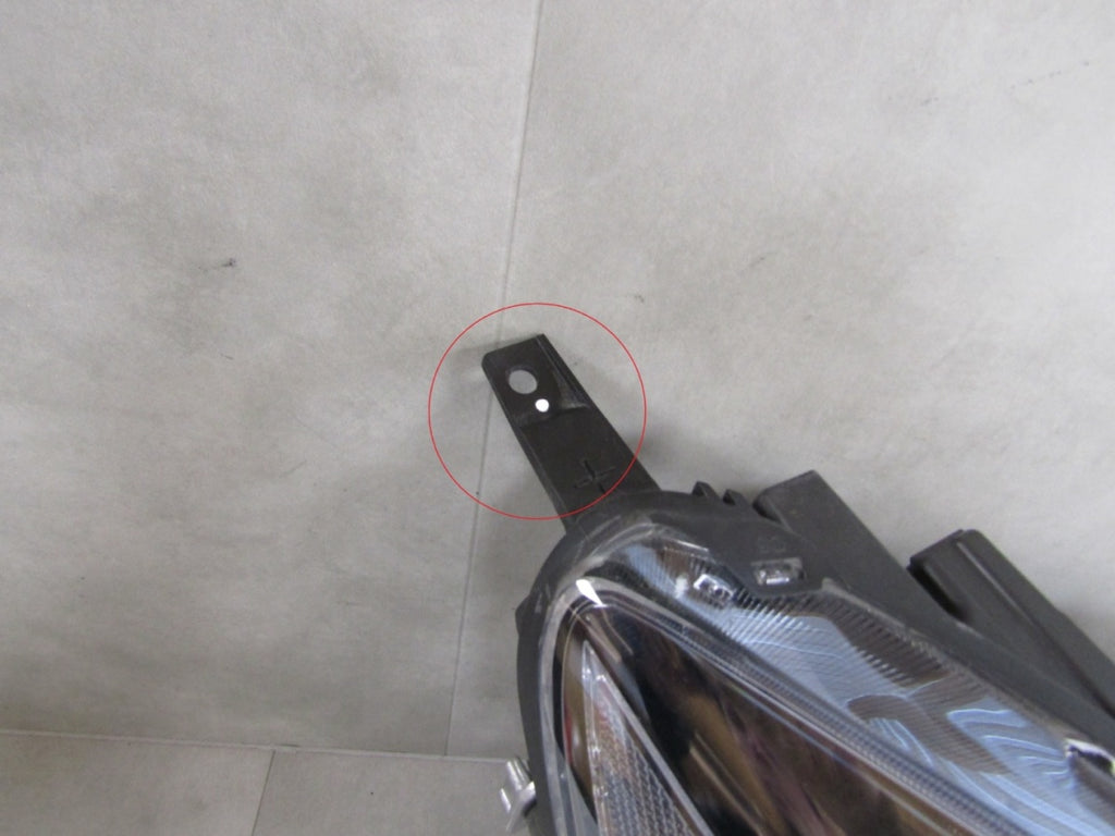 Prednji far FORD KUGA MK3 LED RH desni 19-24 LV4B-13E014-FH