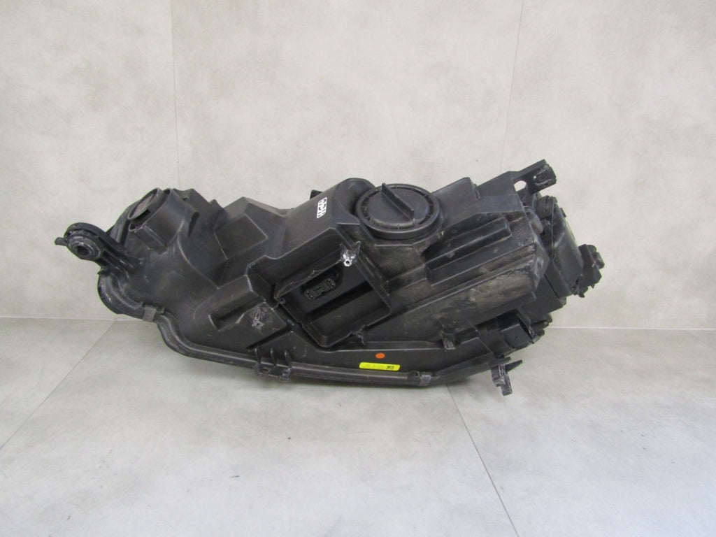 Prednji far AUDI A5 8W6 xenon nezakretni 16-19 8W6941006C RH desni