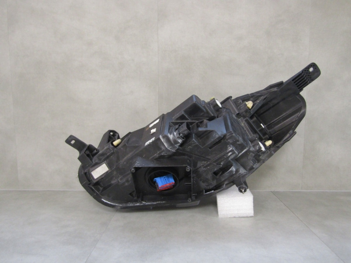 Prednji far FORD FIESTA MK8 VIII FULL LED LIFT 21- RH