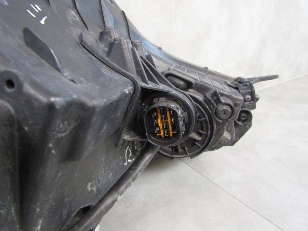 Prednji far HYUNDAI IX20 halogen LH lijevi 10-15