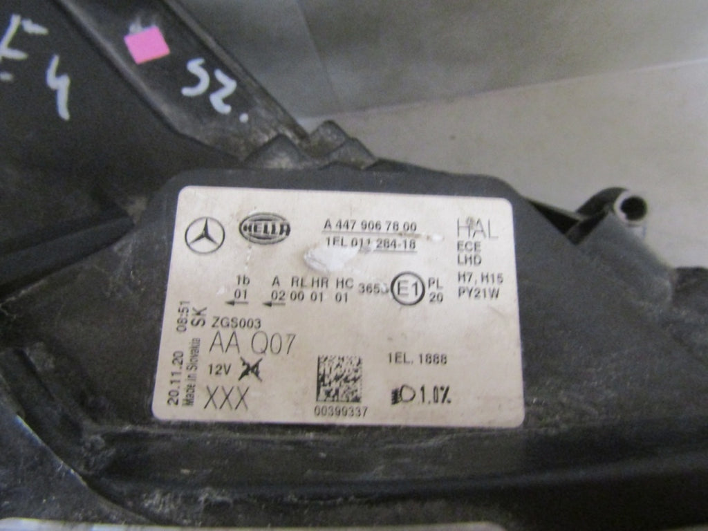 Prednji far MERCEDES V klasa W447 14- halogen RH desni A4479067800