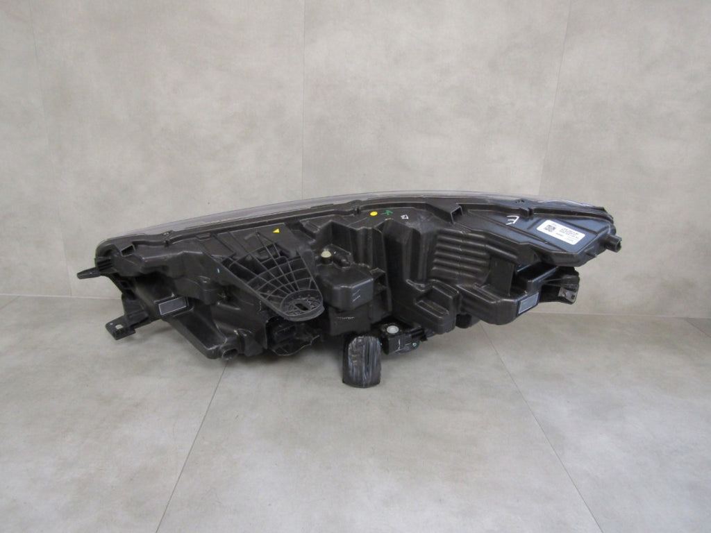 Prednji far FORD MUSTANG MACH-E MACHE LED BASE 20- RH desni LJ8B13E014BF