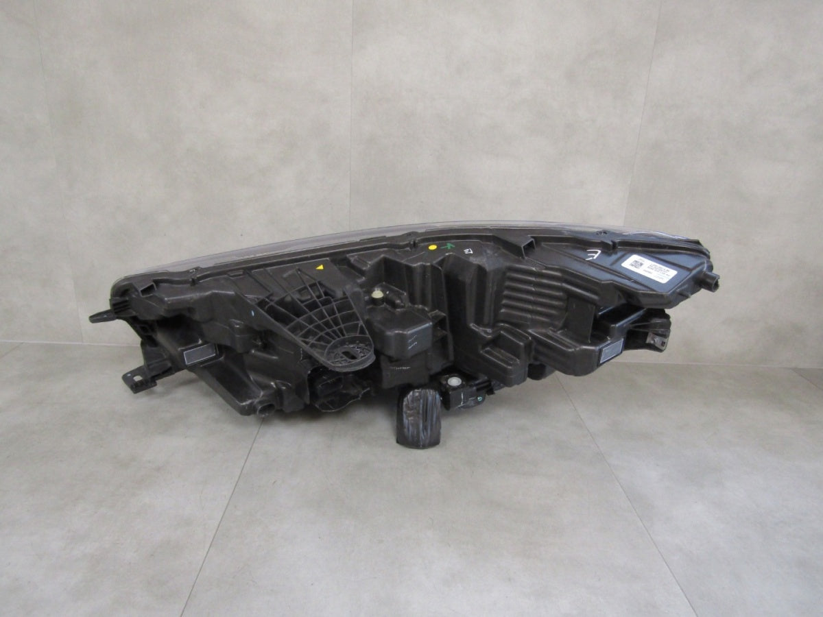 Prednji far FORD MUSTANG MACH-E MACHE LED BASE 20- RH desni LJ8B13E014BF