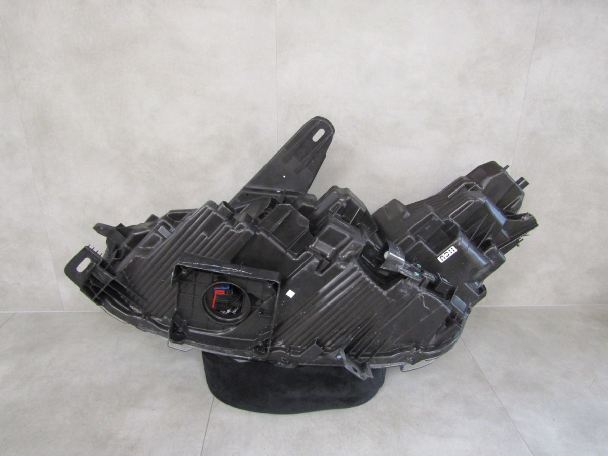 Prednji far FORD MUSTANG MACH-E MACHE LED BASE 20- RH desni LJ8B13E014BF
