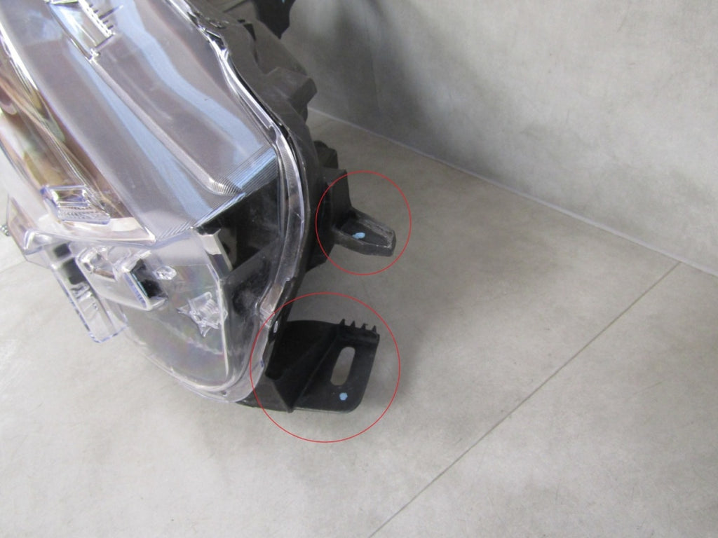 Prednji far FORD MUSTANG MACH-E MACHE LED BASE 20- RH desni LJ8B13E014BF