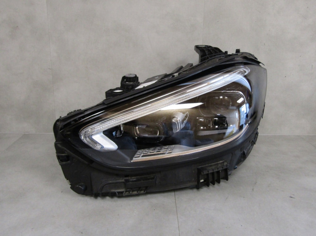 Prednji far MERCEDES C-KLASA W206 FULL LED DIGITAL LIGHT 22- LH A2069065304