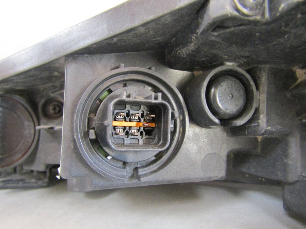 Prednji far Hyundai Kona 1 LED DRL RH 17-21