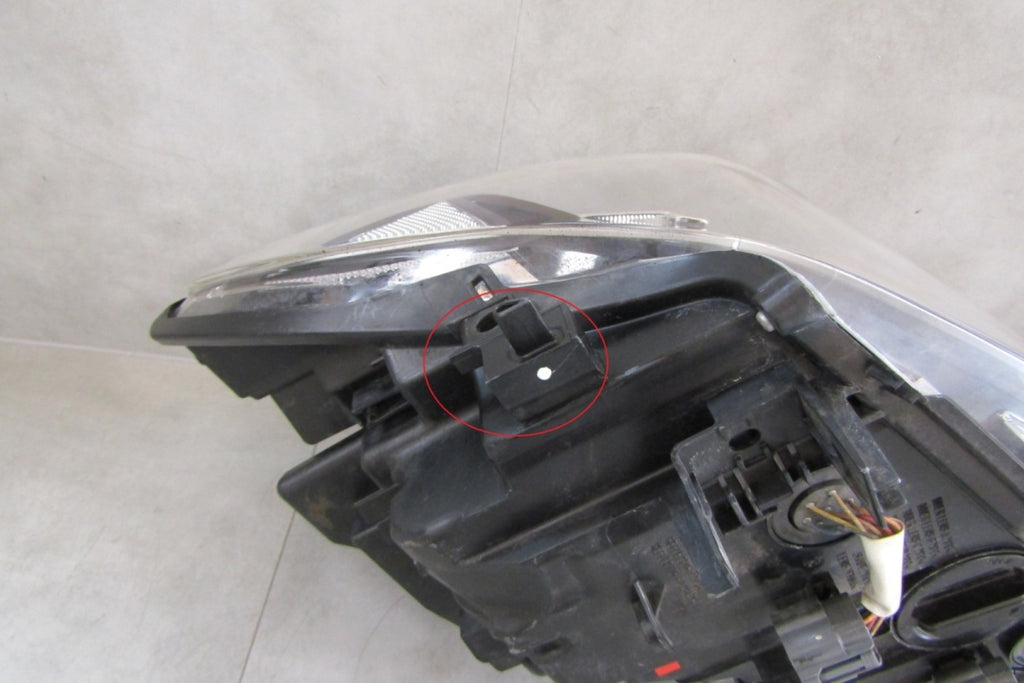 Prednji far Mazda 6 GJ Lift LED 14-18 RH desni