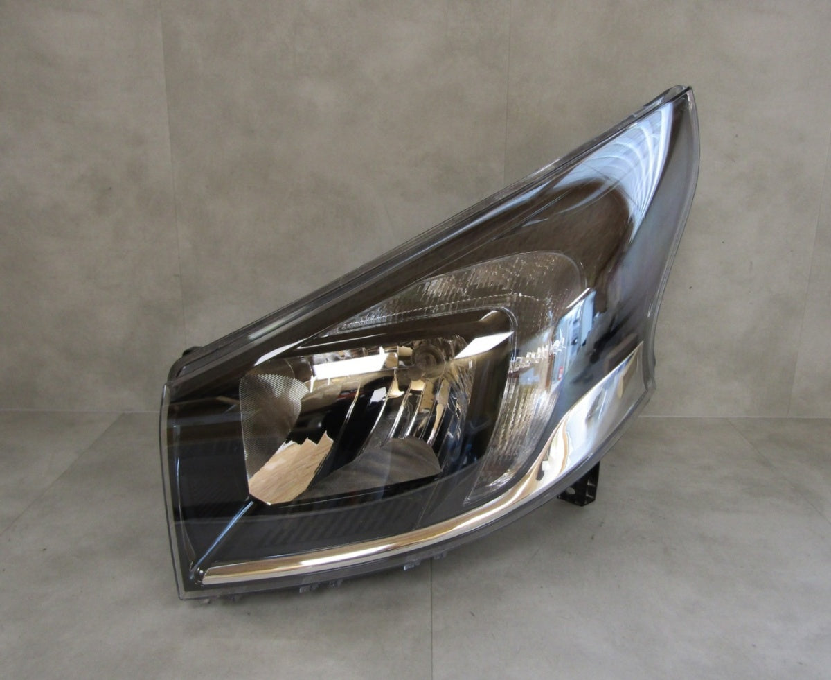 Prednji far OPEL VIVARO II 2 B 2014–2019 halogen LH lijevi 260605859R