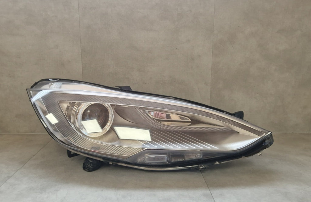 Prednji far TESLA S xenon nezakretni 12-16 desni RH 6005911-00-C