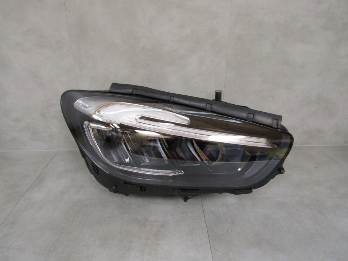 Prednji far Mercedes B klasa W247 LED Lift Performance RH 22- A2479065207
