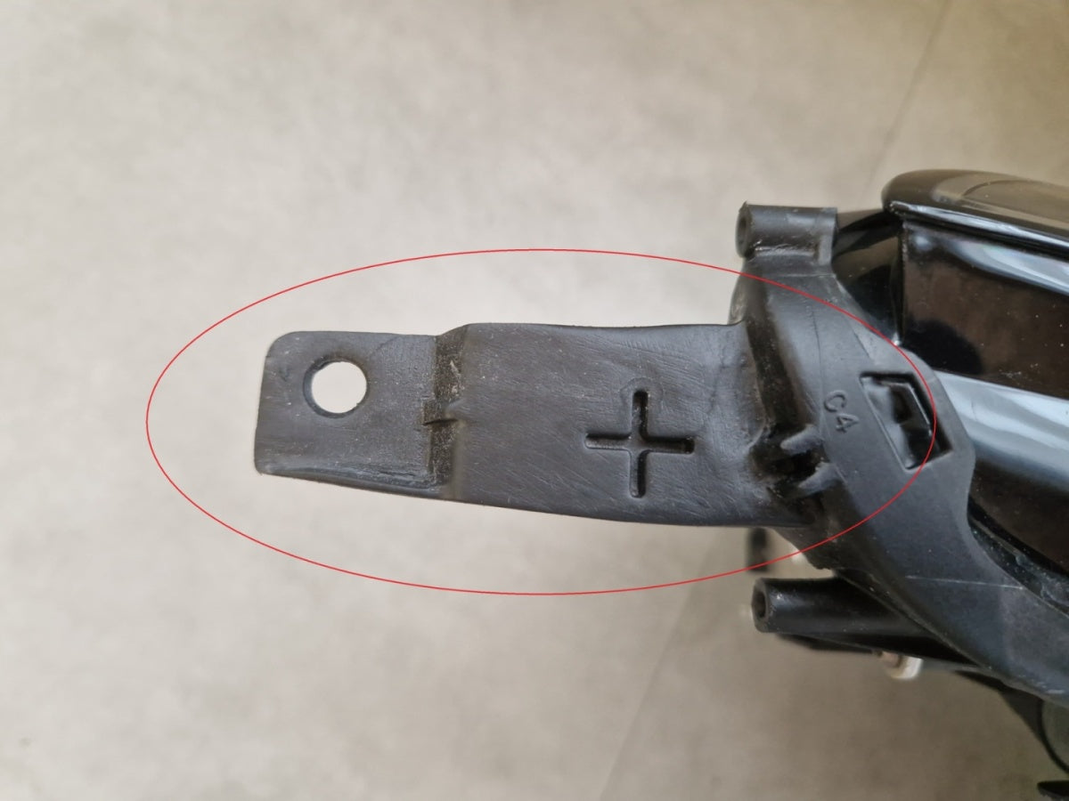 Prednji far FORD KUGA MK3 LIFT LED 24- lijevi LH PV4B13E015-CE