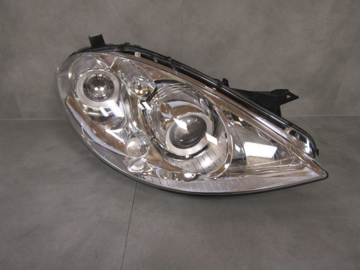 Prednji far MERCEDES A-KLASA W169 RH desni xenon 04-A1698201261