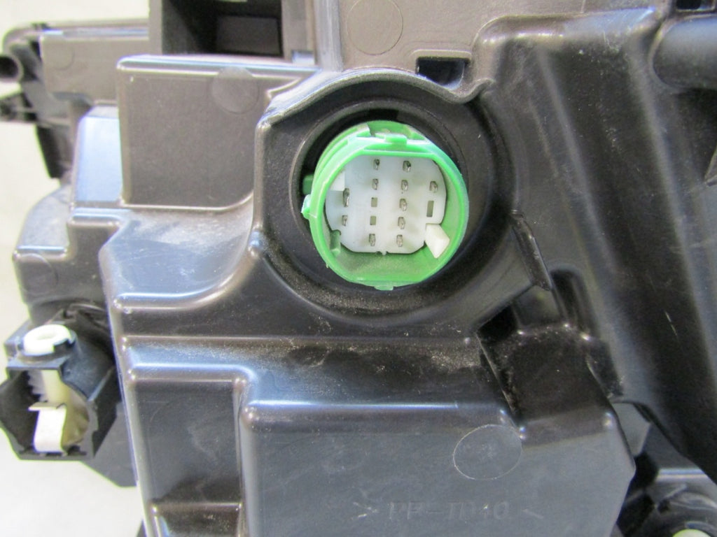 Prednji far JEEP AVENGER FULL LED RH 23- L747250