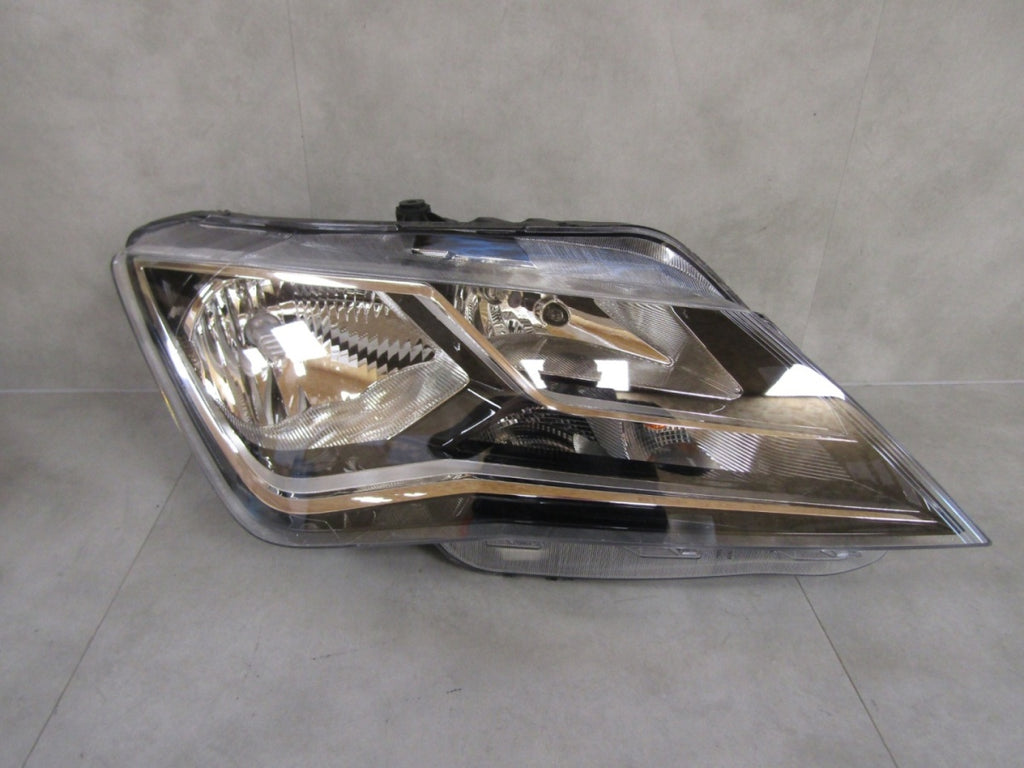 Prednji far SEAT TOLEDO 4 IV halogen 12-15 RH desni 90037322044890