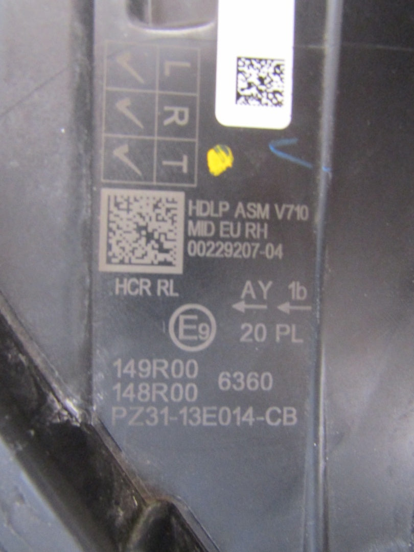 Prednji far FORD TRANSIT CUSTOM 2 II LED 23- RH desni PZ31-13E014-CB