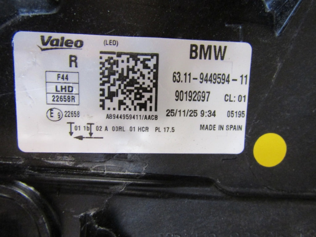 Prednji far BMW 2 F44 GRAN COUPE FULL LED 19-24 RH desni 9449594