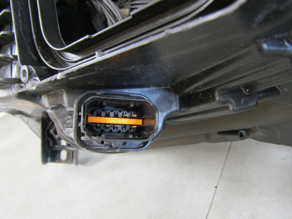 Prednji far RENAULT CAPTUR 1 I LIFT LED PURE VISION 17-19 RH 260100400R