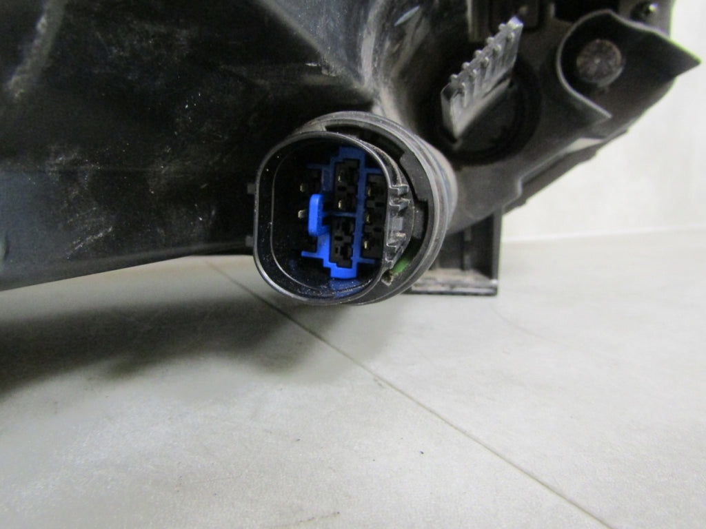 Prednji far HYUNDAI IONIQ halogen sa sočivom 16-19 LH lijevi 92101-G2