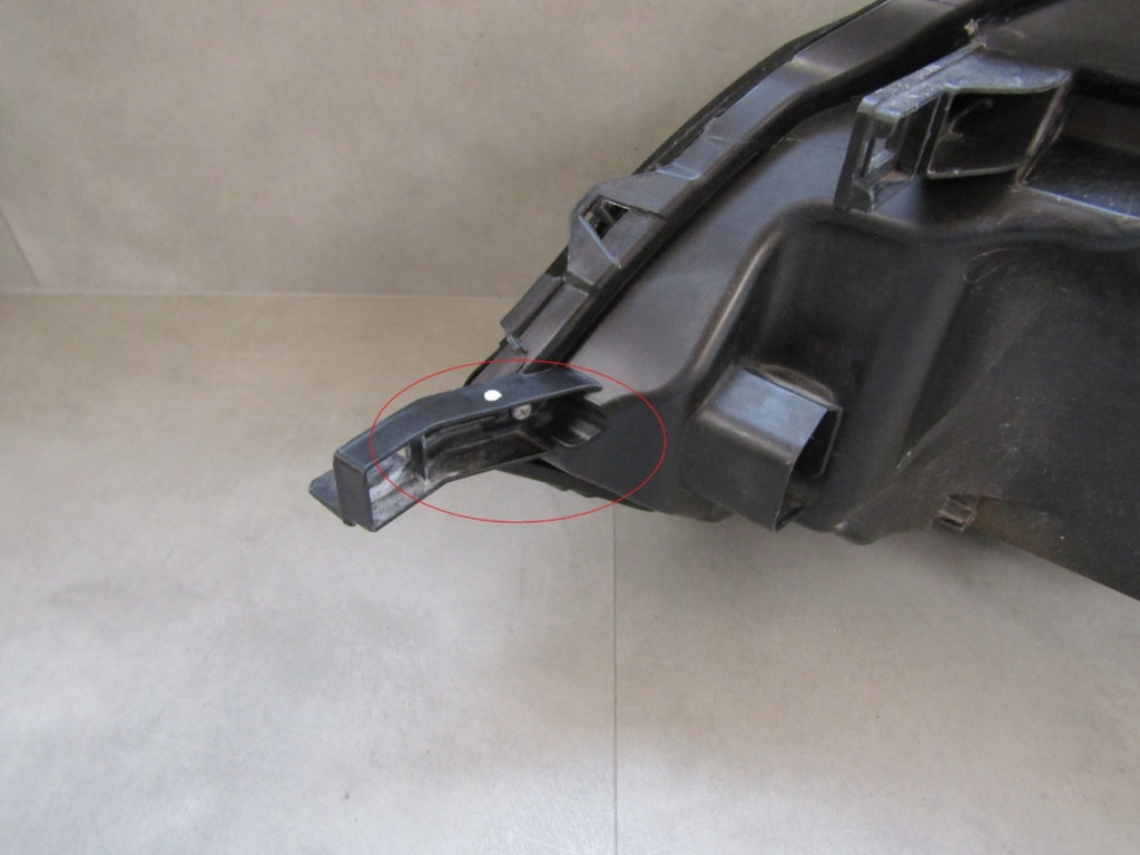 Prednji far NISSAN QASHQAI 3 III J12 21-24 LED ADAPTIVE RH desni 100-8D02J